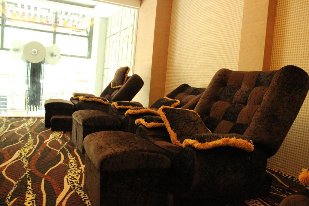 A&Em Hai Ba Trung Hotel Thành Pho Ho Chí Minh Esterno foto