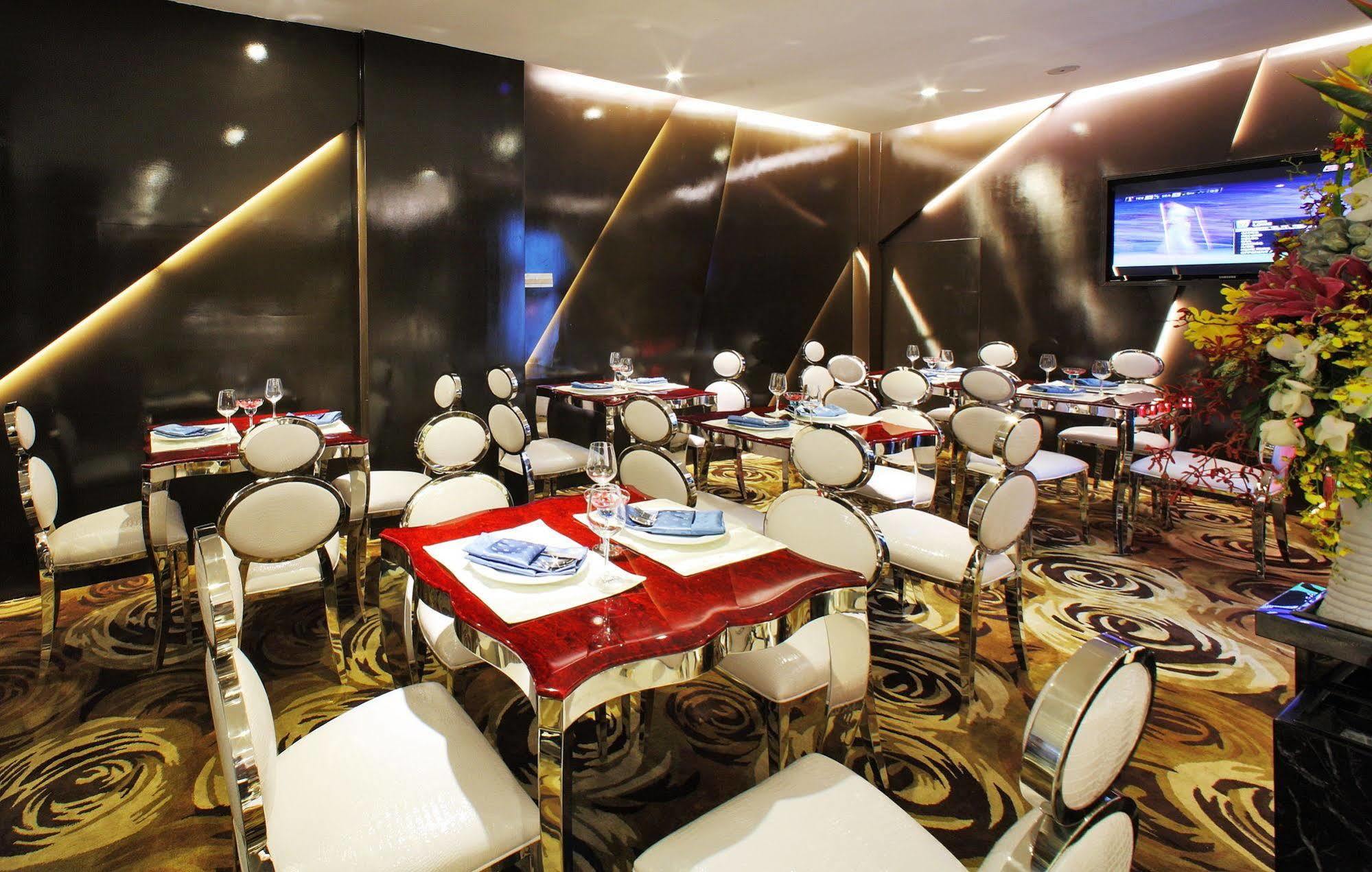A&Em Hai Ba Trung Hotel Thành Pho Ho Chí Minh Esterno foto