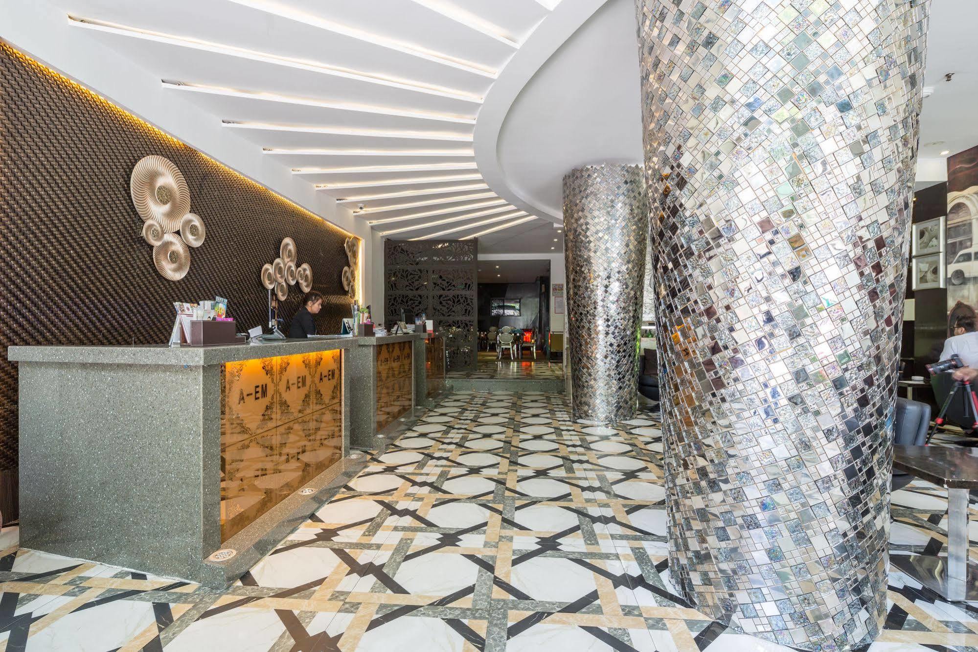 A&Em Hai Ba Trung Hotel Thành Pho Ho Chí Minh Esterno foto