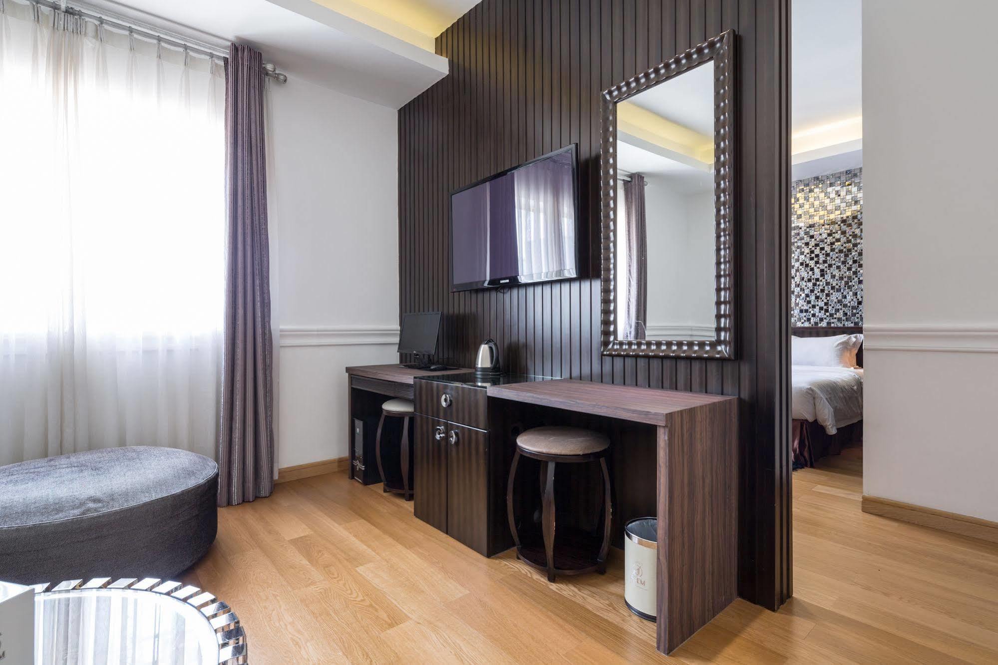 A&Em Hai Ba Trung Hotel Thành Pho Ho Chí Minh Esterno foto